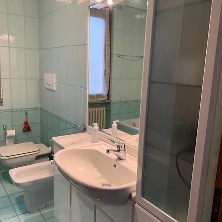 Peschieraview 1st Floor X4 *